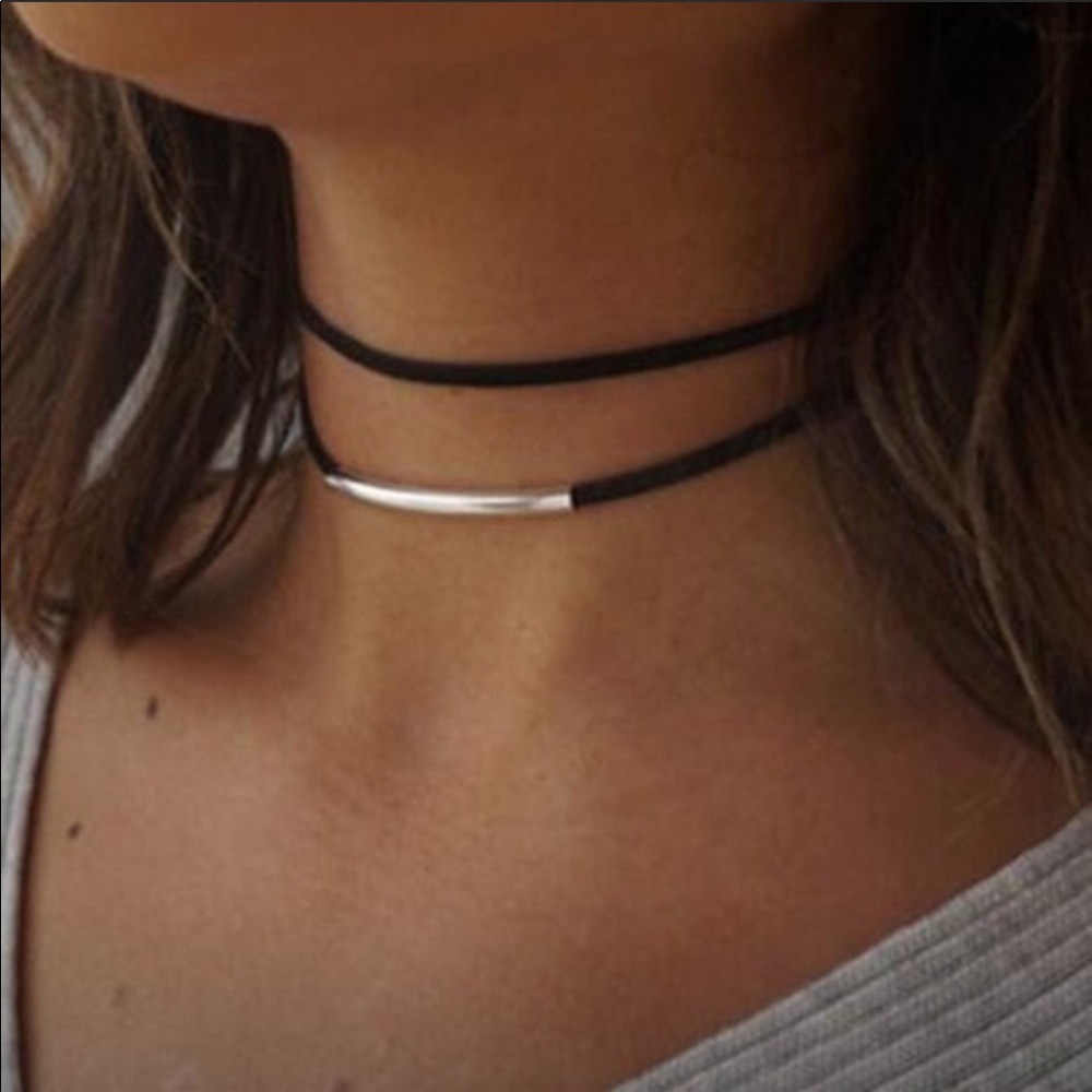 🔥CHOKER NECKLACE🔥BLACK LAYERED BAR CHOKER NECKLACE SILVER OR GOLD NEW - Picture 2 of 6